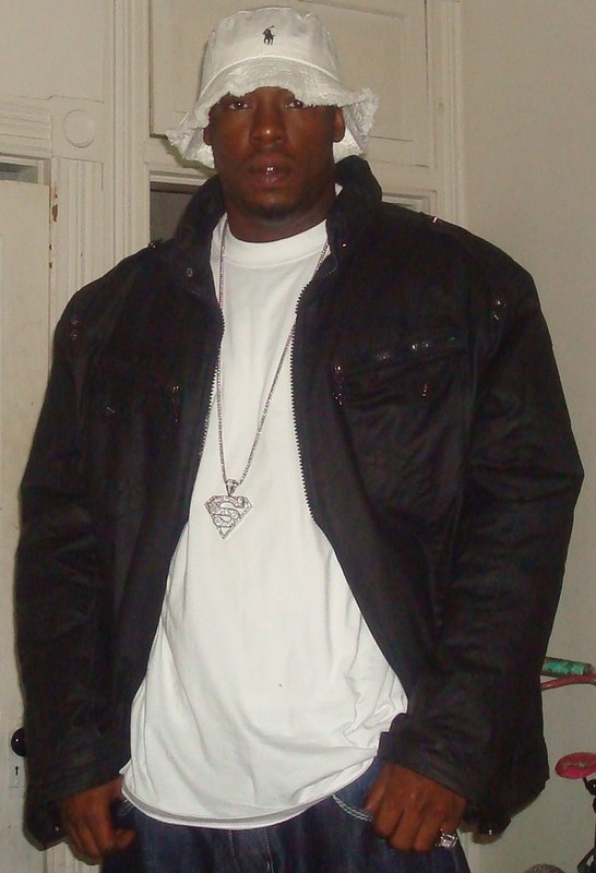 Date this delightful United States man Erickking from Baltimore US7077