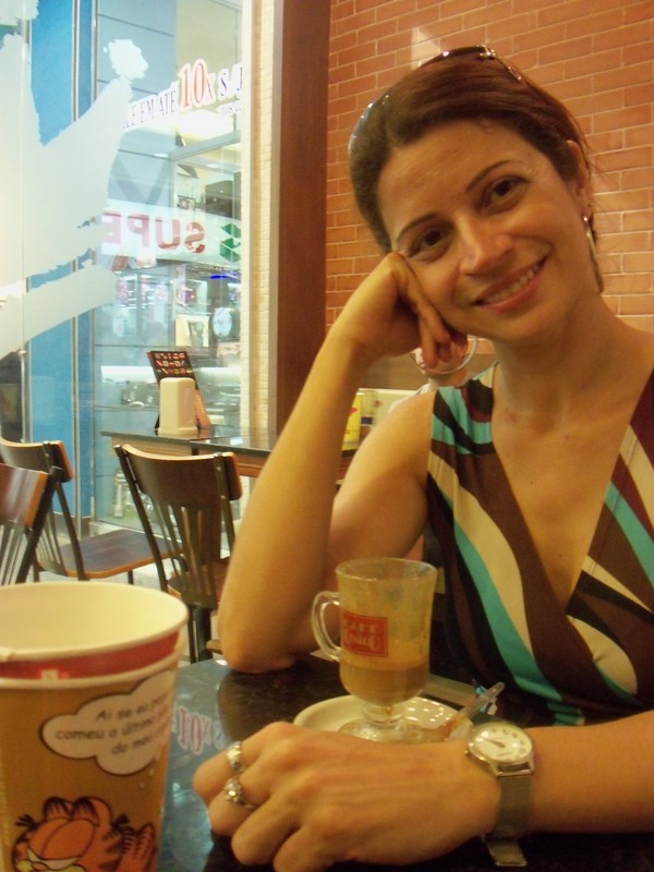 Date this gorgeous Brazil girl Champloni from Rio De Janeiro BR3468