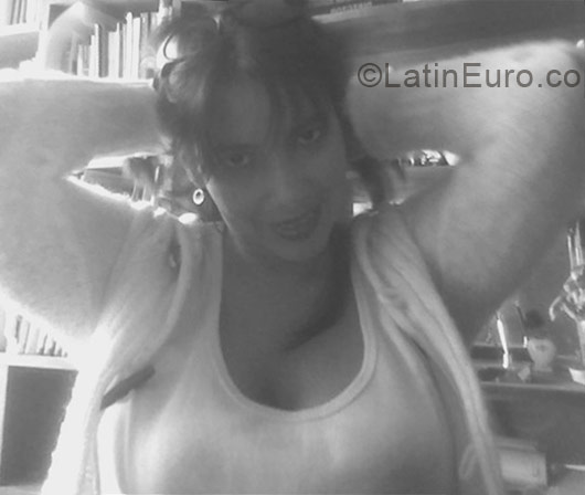 Date this charming Peru girl Claudia Lucia from Arequipa PE316