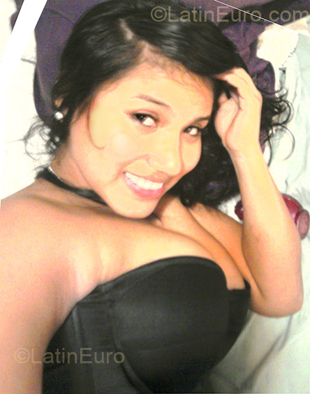 Date this gorgeous Peru girl Flavia Felipa from Lima PE330