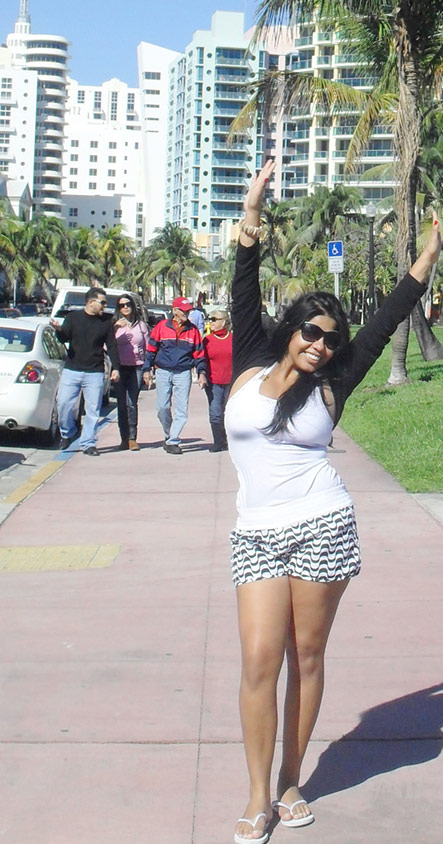 Date this lovely Brazil girl Camila from Rio De Janeiro BR3610