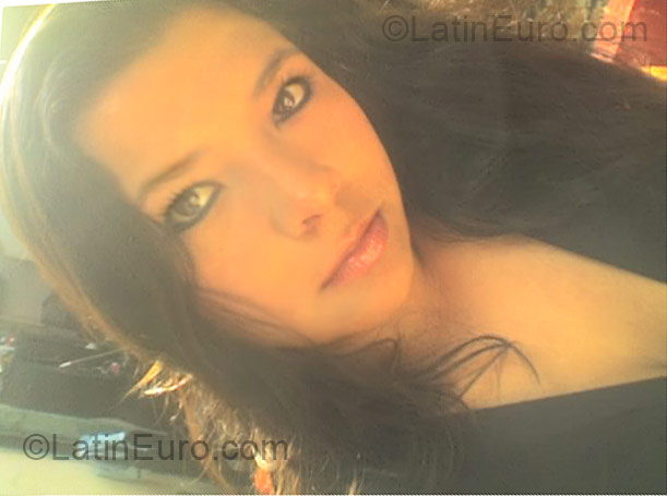 Date this athletic Colombia girl Liliana Angel from Bogota CO5056