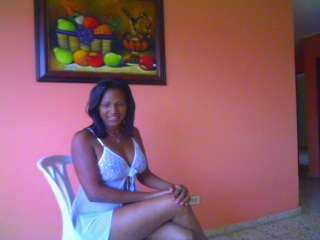 Date this young Dominican Republic girl Dominicana reye from Santo Domingo DO5148