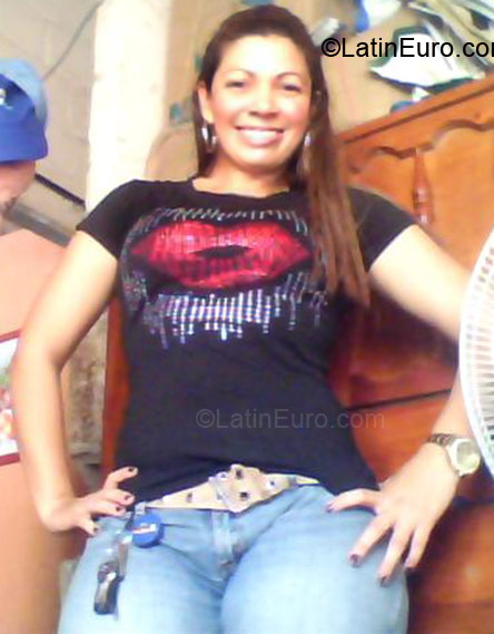 Date this hot Colombia girl Katy Elena from Valledupar CO5090