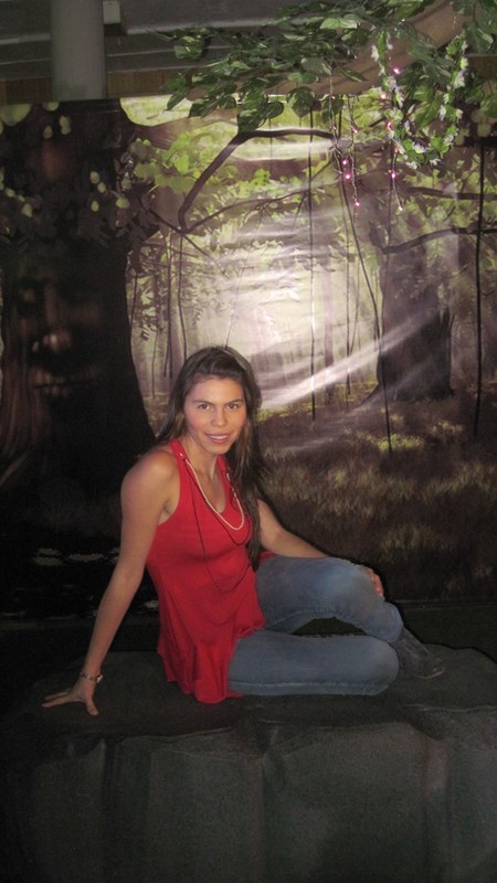 Date this happy Colombia girl Lorena leon from Bucaramanga CO5116