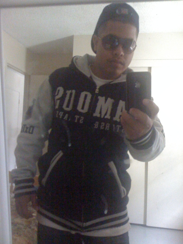 Date this gorgeous United States man Luis from Lake Elsinore US7579