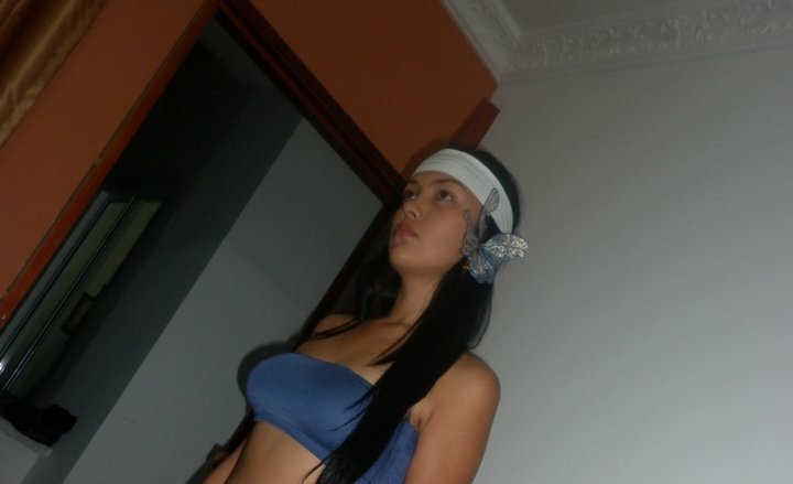 Date this tall Colombia girl Yennifer from Manizales CO5144