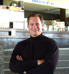 young Any Country man James from Dallas US7637