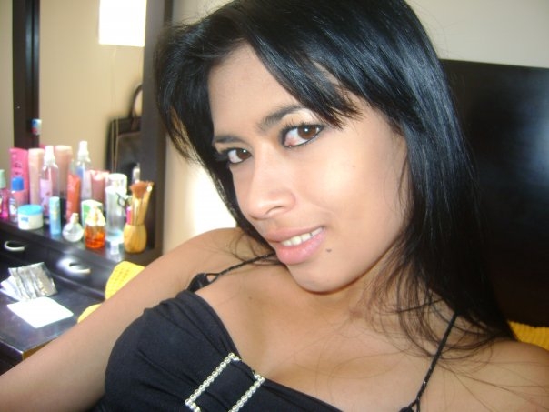 Date this pretty Colombia girl Stephanie from Duitama CO5218