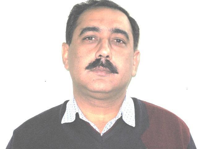 Date this georgeous Pakistan man Zulqurnain from Lahore PK19