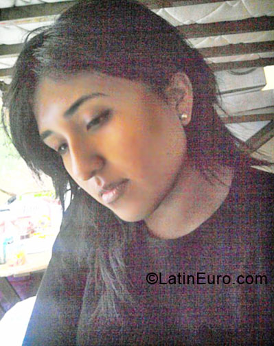 Date this attractive Peru girl Melina Elizabeth from Lima PE356