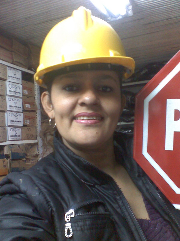 Date this hard body Colombia girl Eunice from Bogota CO5278
