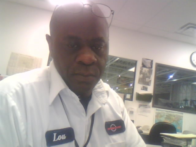 Date this lovely United States Minor Outlying Islands man Vinson54x from Columbus UM19