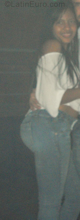 Date this beautiful Colombia girl July from Cali CO6741