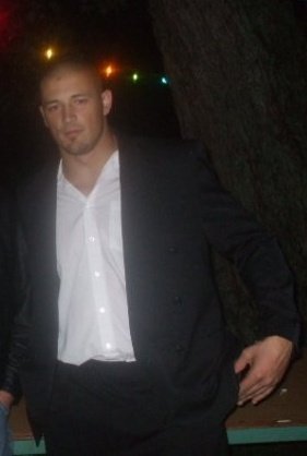 Date this voluptuous United States man Nik from Toronto/ NewYork City CA314