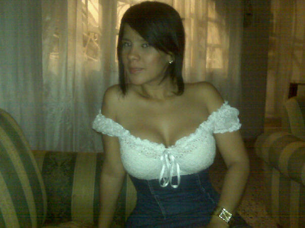 Date this delightful Colombia girl Vanessa from Bogota CO5403