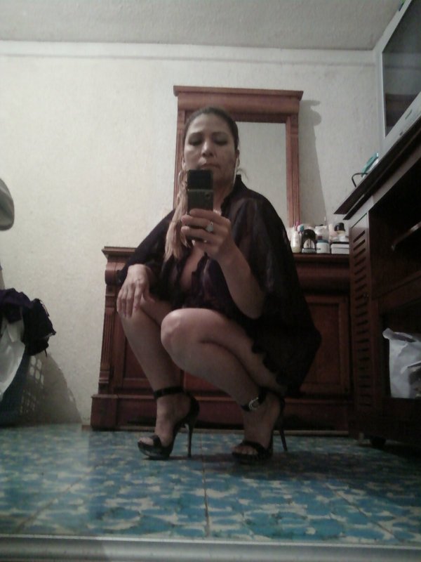 Date this georgeous Mexico girl Maria Elena och from Mazatlan MX233