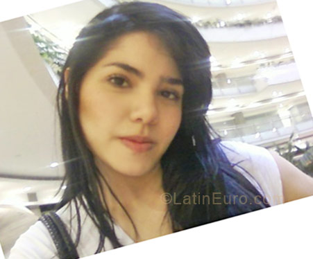 Date this stunning Colombia girl Maritza from Cali CO5413