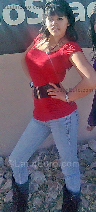 Date this gorgeous Mexico girl Vannesa from Mexico City MX239