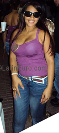 Date this good-looking Dominican Republic girl Dahiana Amelia from Santiago DO5460