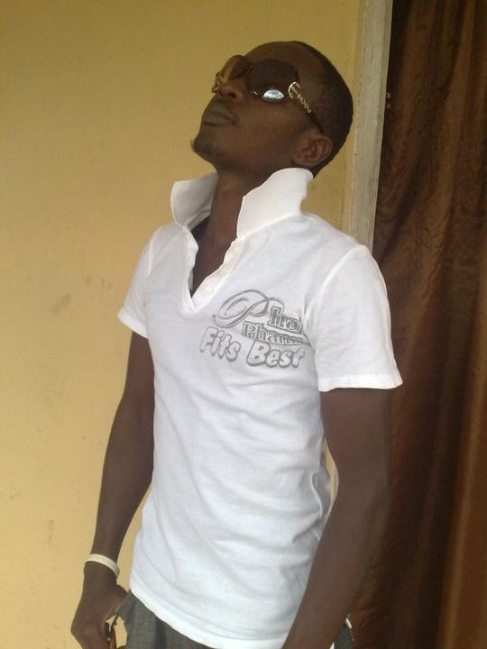 Date this voluptuous Nigeria man Clintin from Lagos NG321