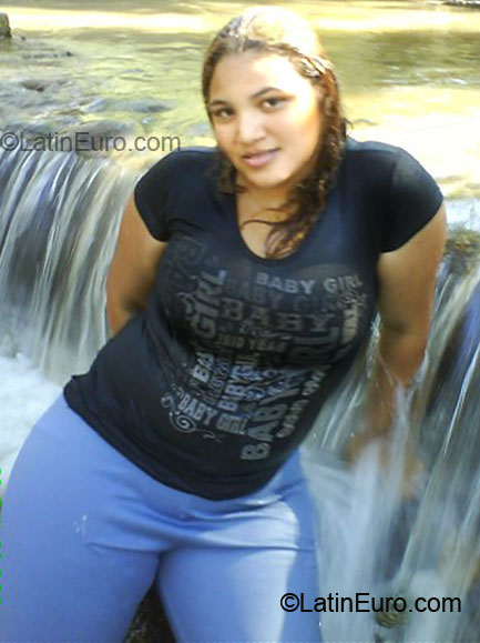Date this stunning Colombia girl Yady Vanessa from Barranquilla CO5574