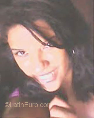 Date this lovely Brazil girl Aparecida from Aracaju BR4024