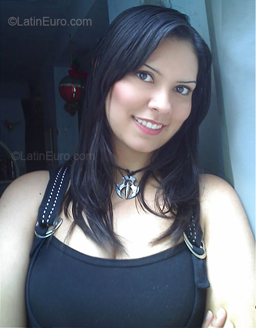 Date this pretty Colombia girl Yara from Medellin CO31248