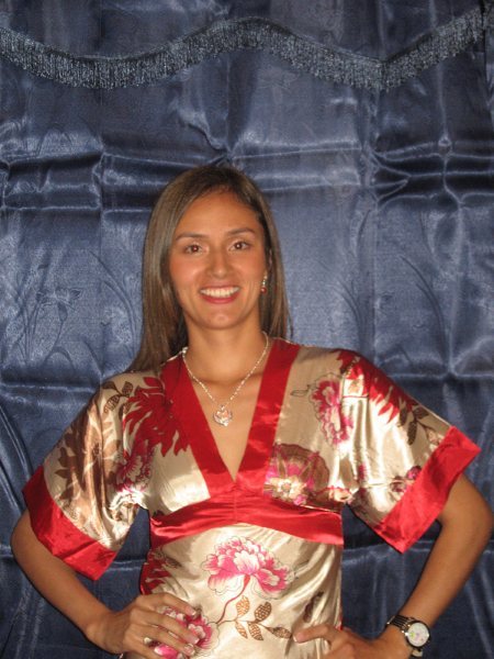 Date this young Colombia girl Lina from Bogota CO5631