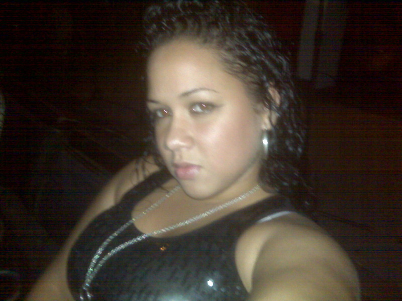 Date this georgeous Dominican Republic girl Michelle from Santiago DO5684