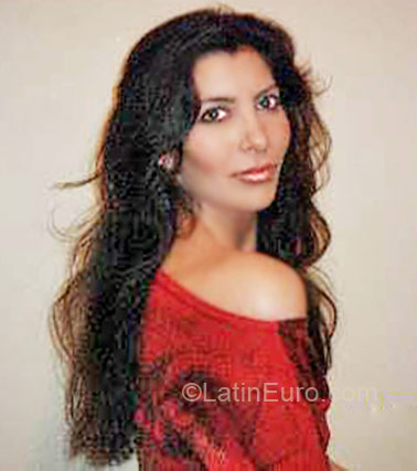 Date this happy Brazil girl Mila from Belo Horizonte BR4162