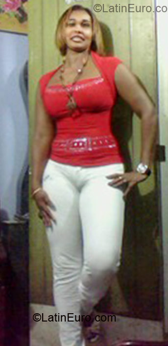 Date this georgeous Dominican Republic girl Diola from Puerto Plata DO5729