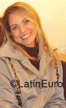 Date this sultry Brazil girl Ana from Sao Paulo BR4201