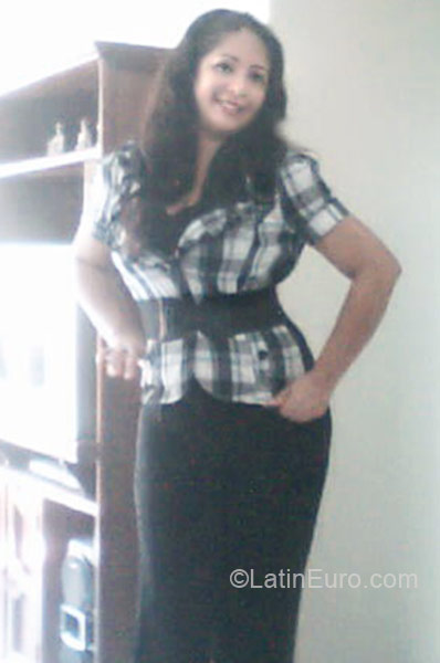 Date this stunning Colombia girl Diana from Barranquilla CO5744