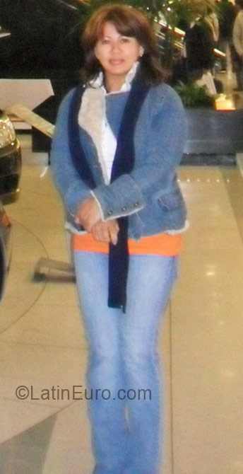 Date this young Costa Rica girl Marjorie from San Jose CR40