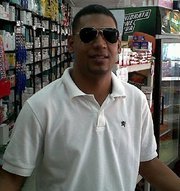 Date this athletic Dominican Republic man JESUS from Santiago DO5917