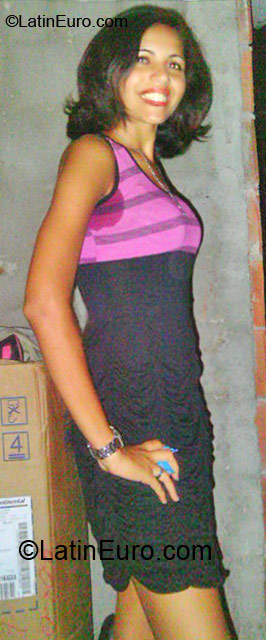 Date this passionate Brazil girl Fabiola from Recife BR7489
