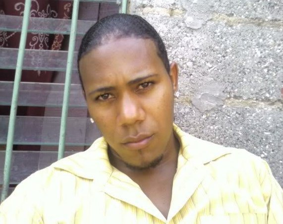 Date this tall Dominican Republic man Jose from Santo Domingo DO5939