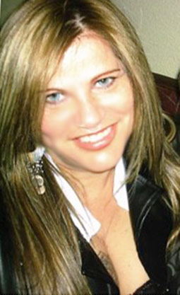 Date this attractive Brazil girl Marta from Guarulhos BR6194