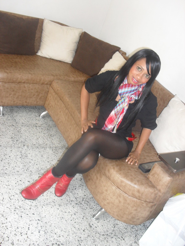 Date this voluptuous Colombia girl Mayte from Medellin CO6057