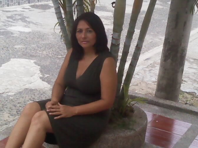 Date this pretty Colombia girl Maria from Barranquilla CO6099