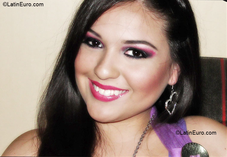 Date this gorgeous Bolivia girl Susy Rivero from montero BO8