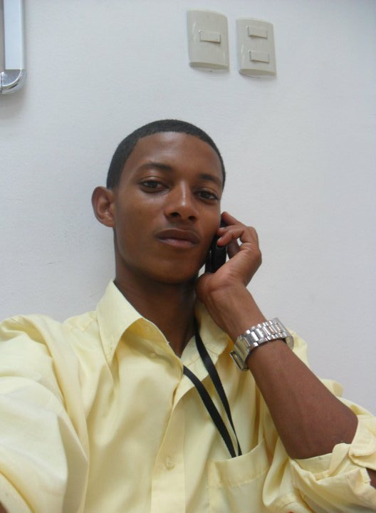 Date this fun Dominican Republic man Leandro from Santo Domingo DO6385