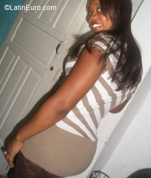 Date this georgeous Dominican Republic girl Ana joselin from Distrito Nacional DO6394