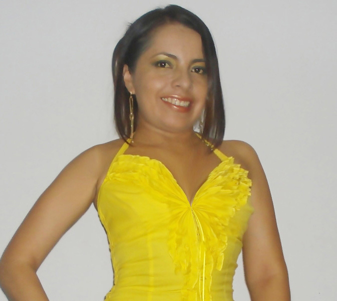 Date this attractive Ecuador girl Geo from Manta EC75