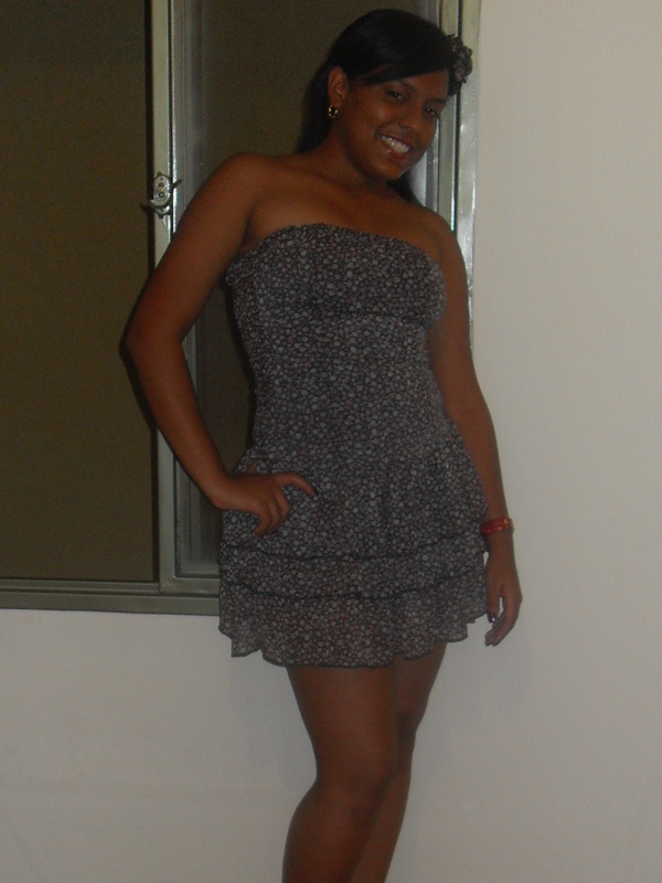 Date this young Colombia girl Diana marcela from Cali CO6328