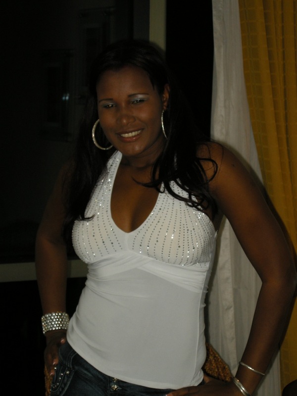 Date this cute Dominican Republic girl Yulis from Santo Domingo DO6741