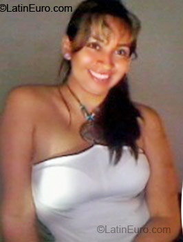 Date this sultry Colombia girl Valentina from Bogota CO6434