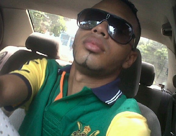 Date this tall Dominican Republic man Enmanuel from Santo Domingo DO6781