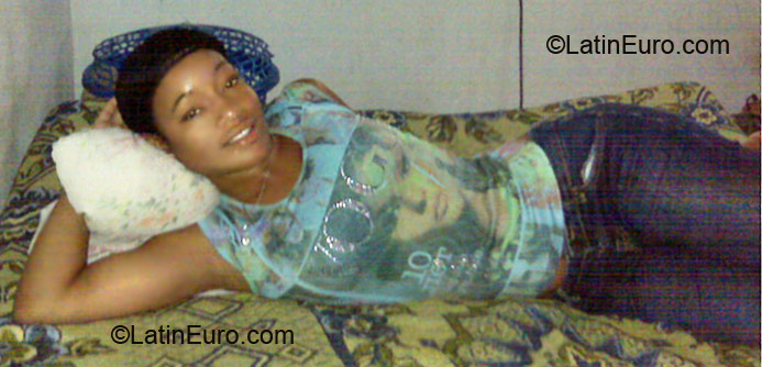 Date this cute Dominican Republic girl Massiel from Republica Dominicana DO6862